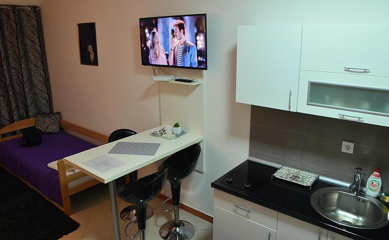 IVA studio-apartment Kladovo Esterno foto
